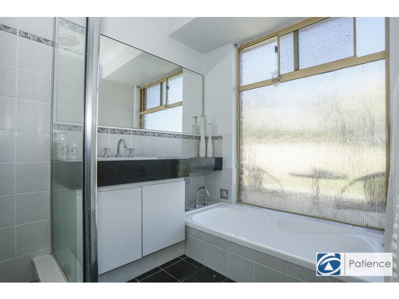 2 Ivo Place, Joondalup WA 6027