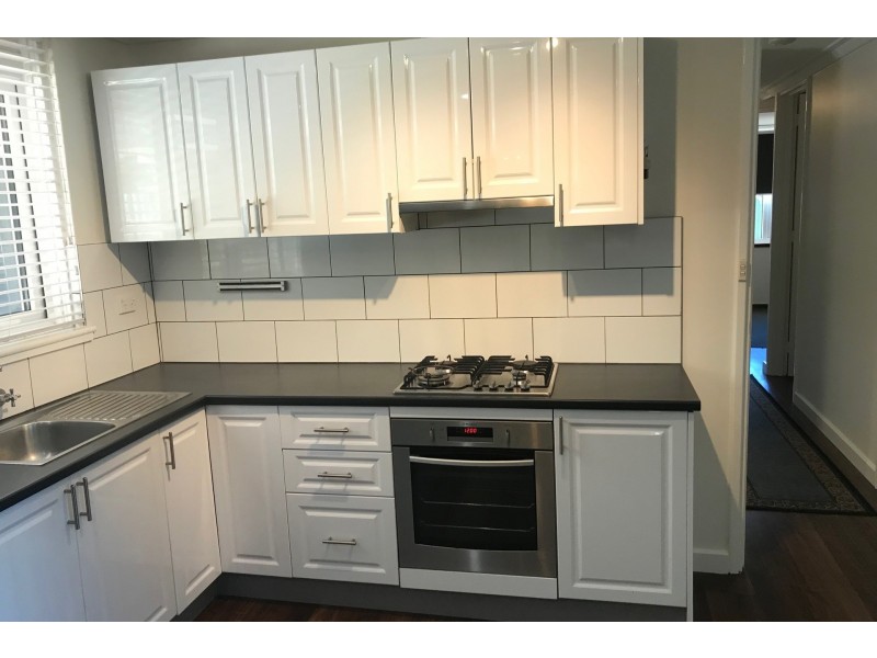 9 Eagle Street, Craigie WA 6025