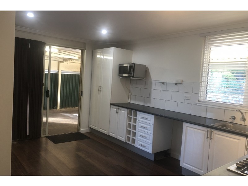 9 Eagle Street, Craigie WA 6025