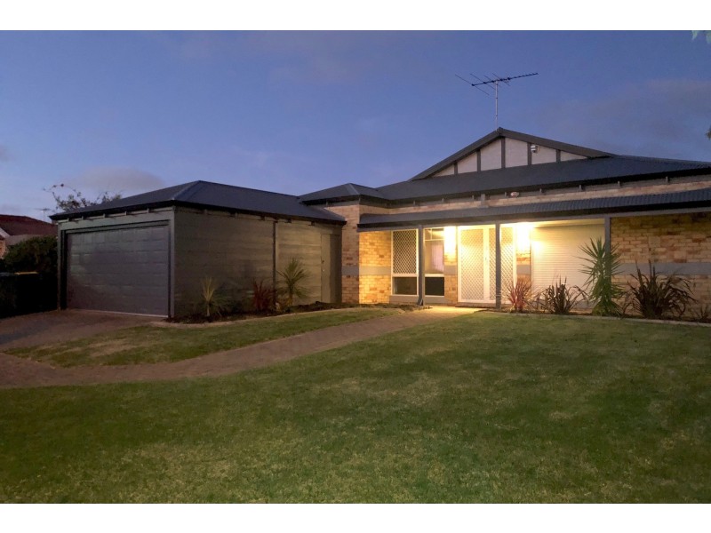 14 Seamill Glen, Kinross WA 6028