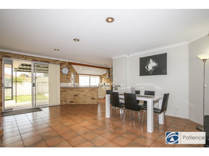 14 Seamill Glen, Kinross WA 6028