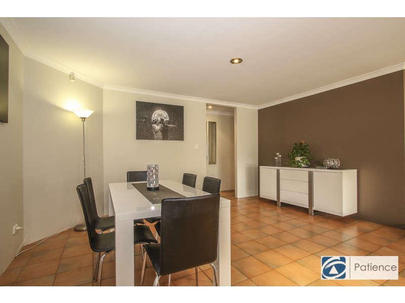 14 Seamill Glen, Kinross WA 6028