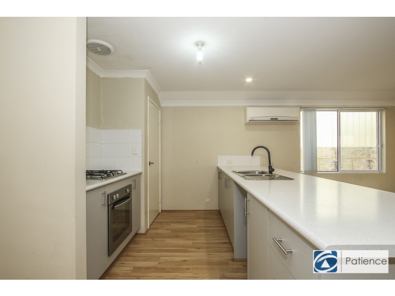 21 Fogliani Loop, Sinagra WA 6065