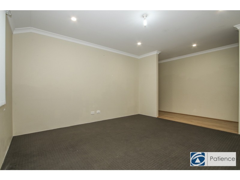 21 Fogliani Loop, Sinagra WA 6065