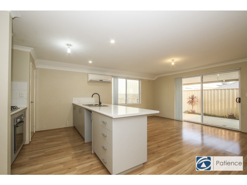 21 Fogliani Loop, Sinagra WA 6065