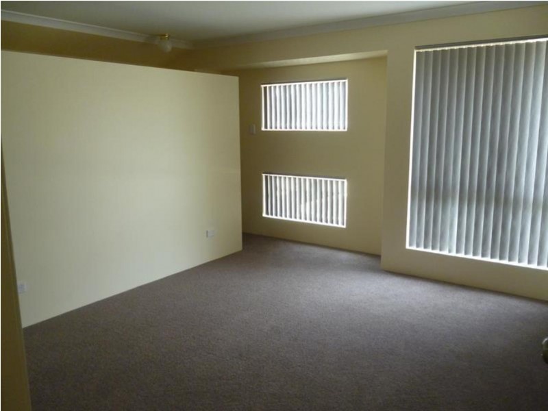 32 Bluewater Drive, Alkimos WA 6038