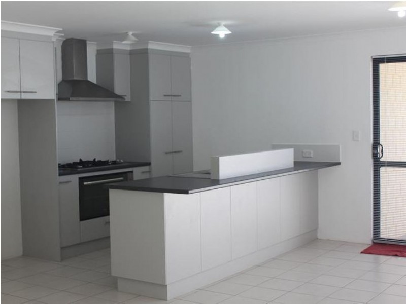 17 Fogliani Loop, Sinagra WA 6065