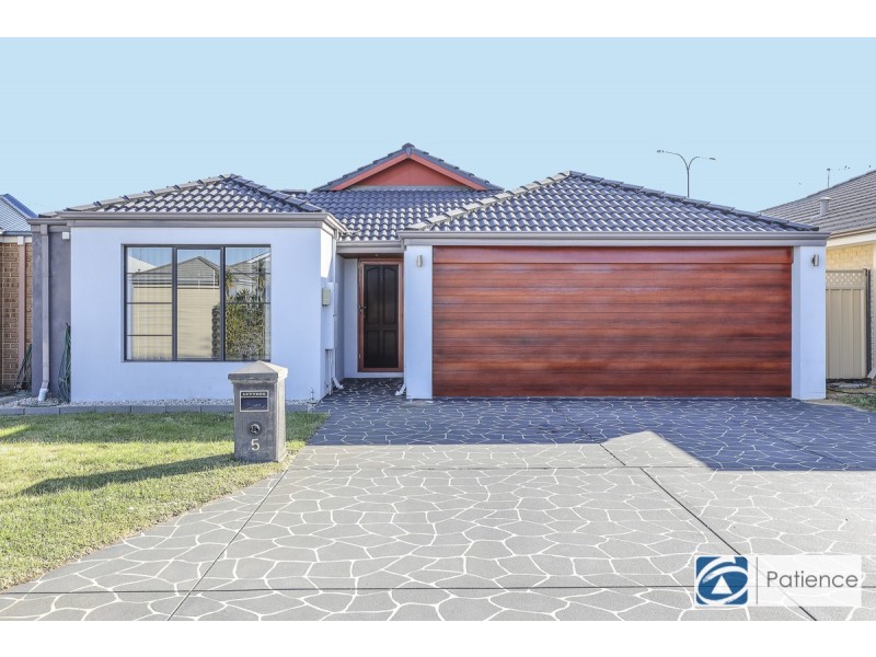 5 Nalgan Court, Carramar WA 6031