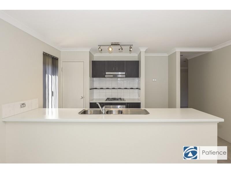 5 Nalgan Court, Carramar WA 6031