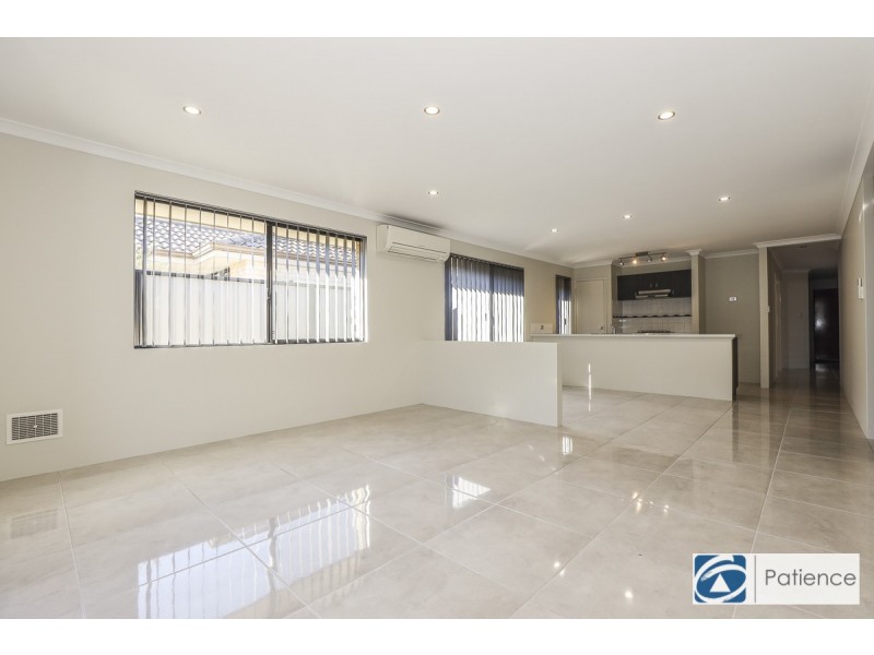 5 Nalgan Court, Carramar WA 6031