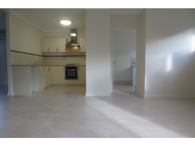 11 St Louis Avenue, Hocking WA 6065