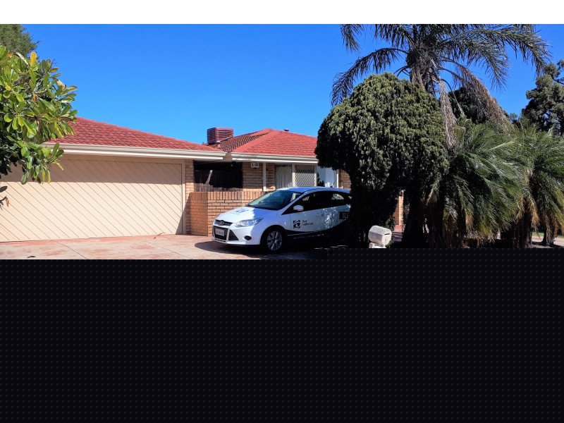 15 Monterey Drive, Woodvale WA 6026