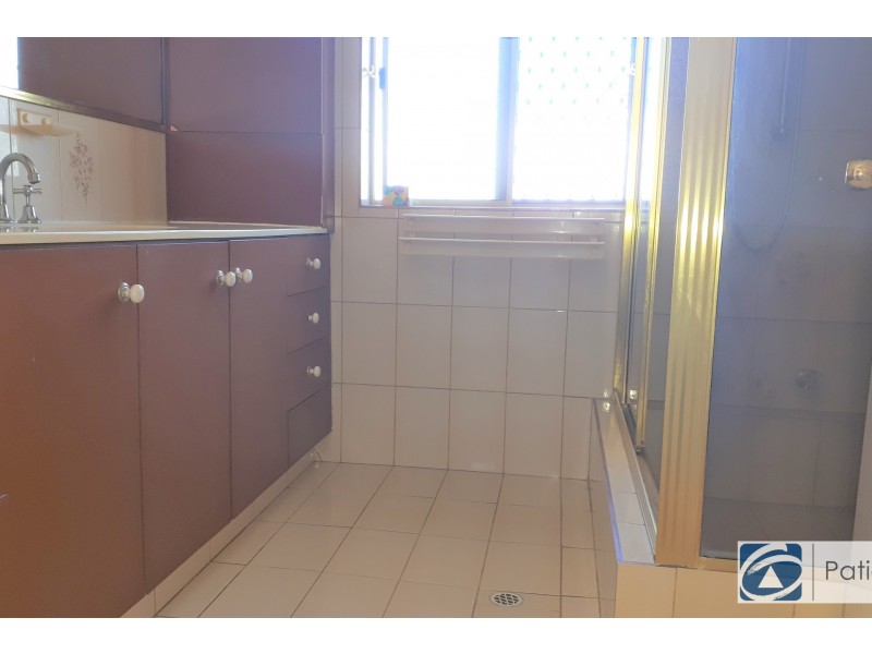 15 Monterey Drive, Woodvale WA 6026