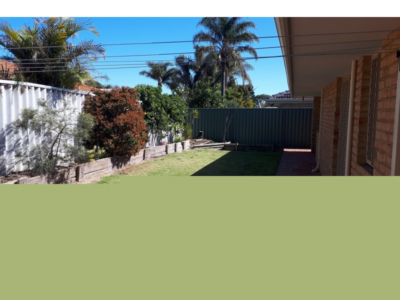 15 Monterey Drive, Woodvale WA 6026