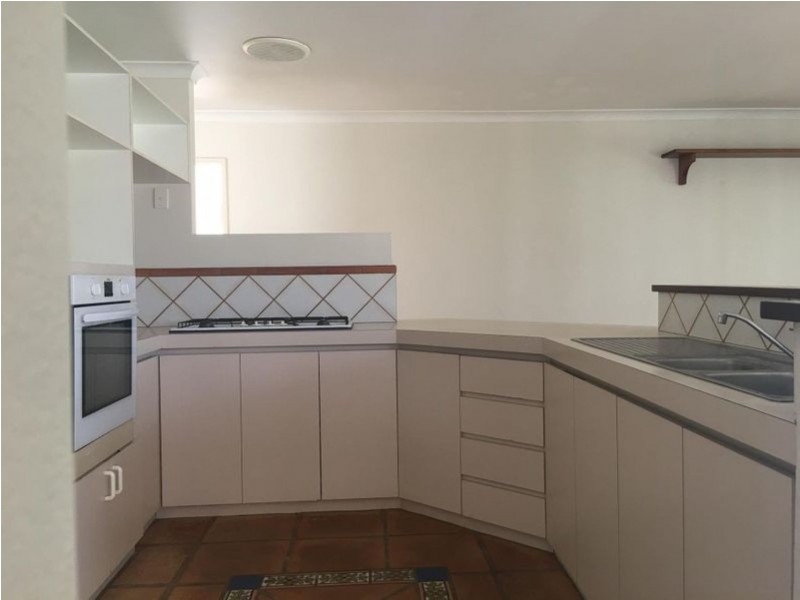 16 Seamill Glen, Kinross WA 6028