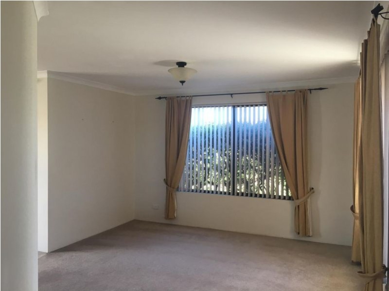 16 Seamill Glen, Kinross WA 6028