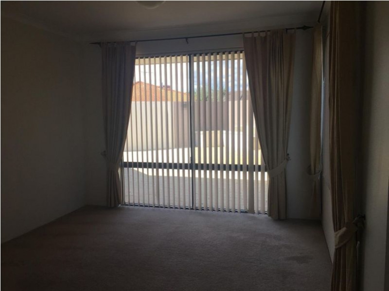 16 Seamill Glen, Kinross WA 6028