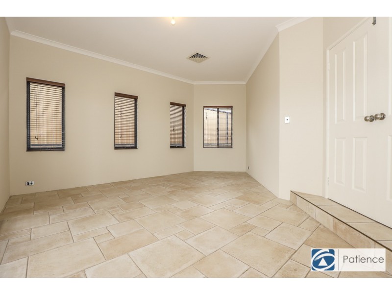 19 Jubata Turn, Tapping WA 6065