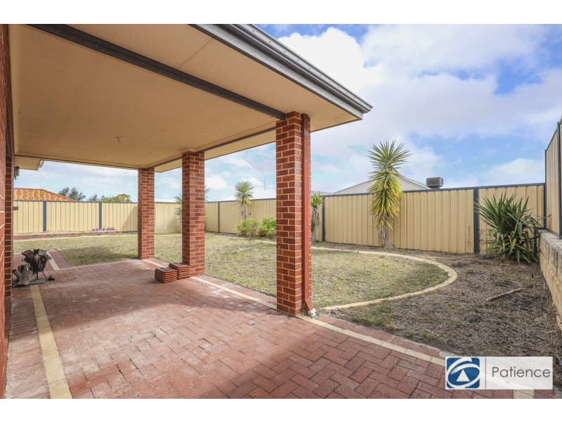 19 Jubata Turn, Tapping WA 6065