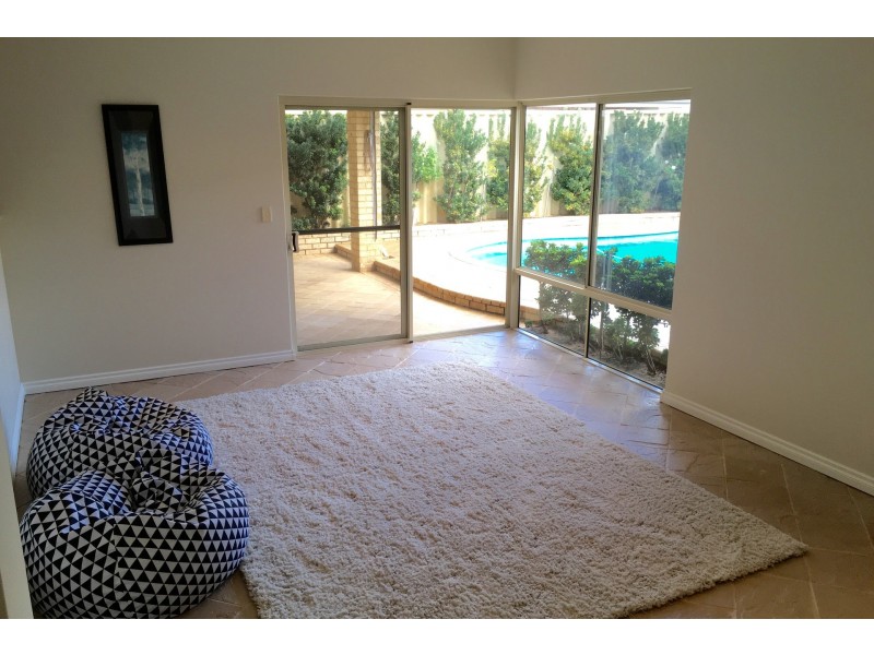 5 Tiwi Court, Iluka WA 6028