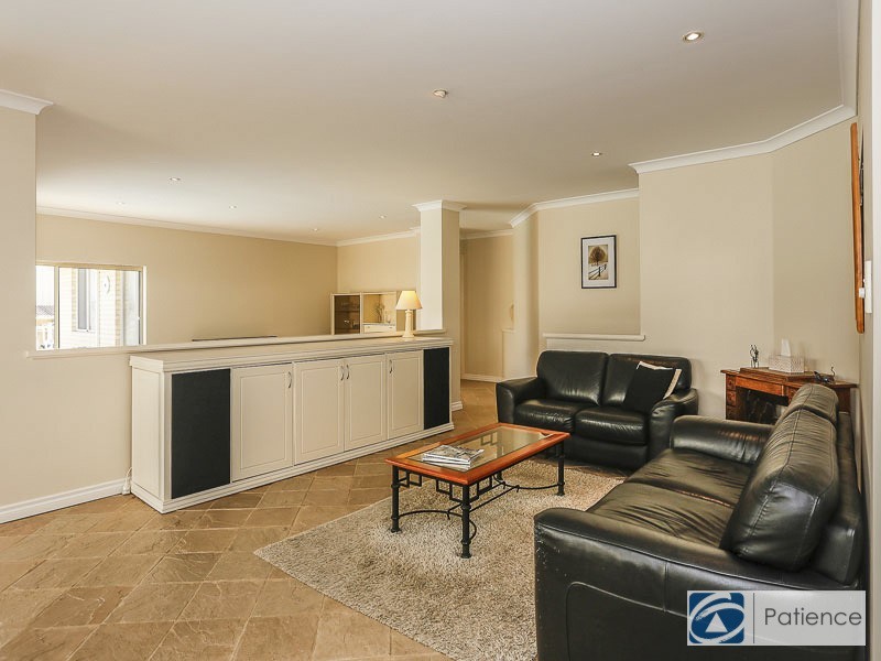 5 Tiwi Court, Iluka WA 6028