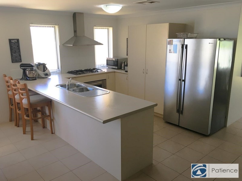 66 Waldburg Drive, Tapping WA 6065