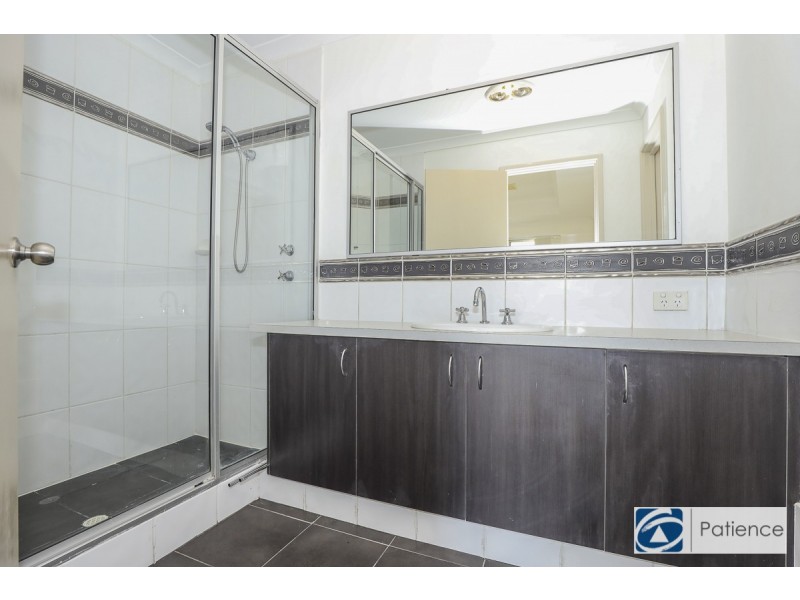 9 Alandale Bend, Banksia Grove WA 6031