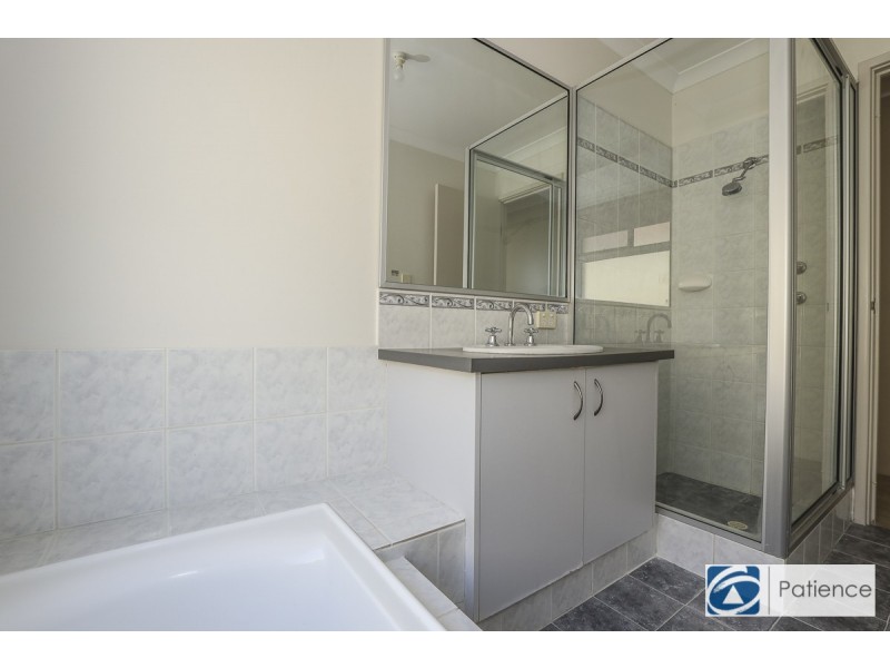 9 Alandale Bend, Banksia Grove WA 6031