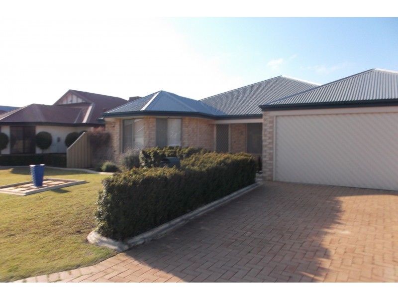 9 Banbury Way, Butler WA 6036