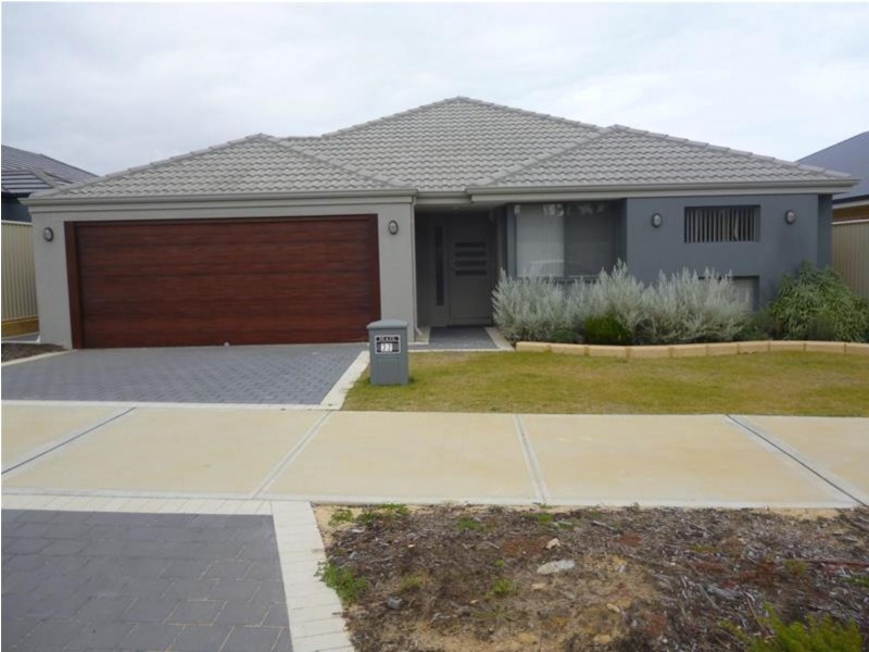 32 Bluewater Drive, Alkimos WA 6038