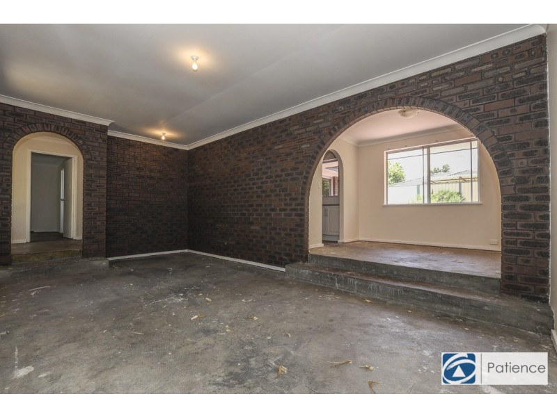 2 Nolyang Crescent, Wanneroo WA 6065