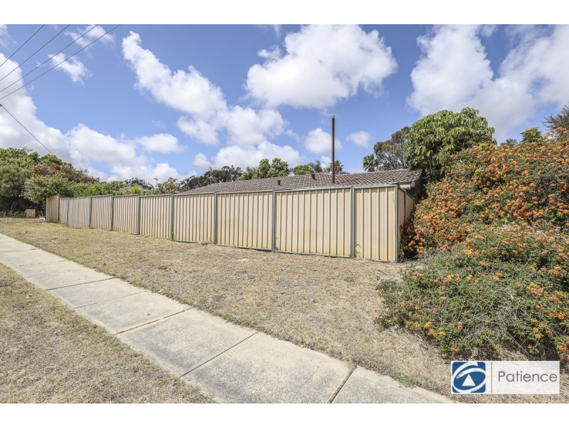 2 Nolyang Crescent, Wanneroo WA 6065