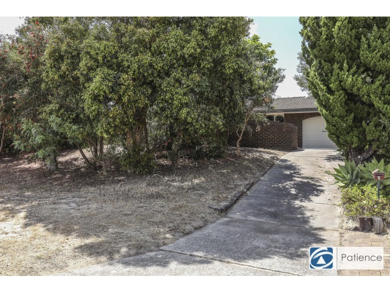 2 Nolyang Crescent, Wanneroo WA 6065
