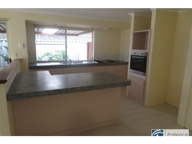 45 Ailsacraig Ramble, Kinross WA 6028