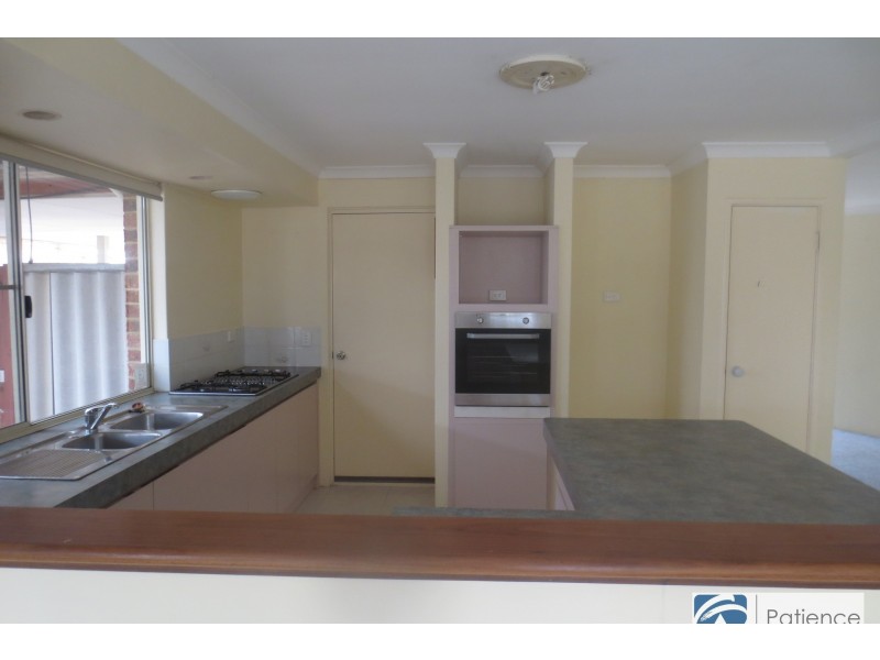 45 Ailsacraig Ramble, Kinross WA 6028