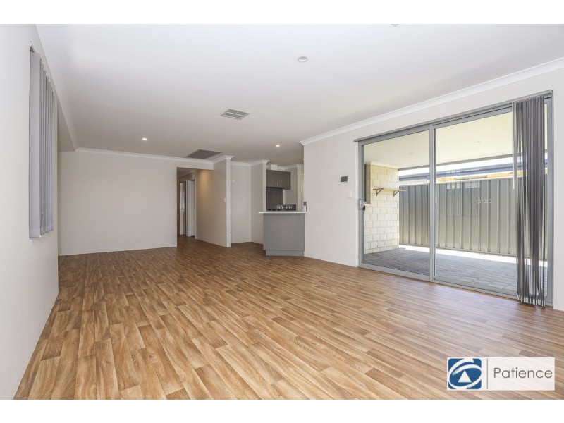 131 Joseph Banks Boulevard, Banksia Grove WA 6031