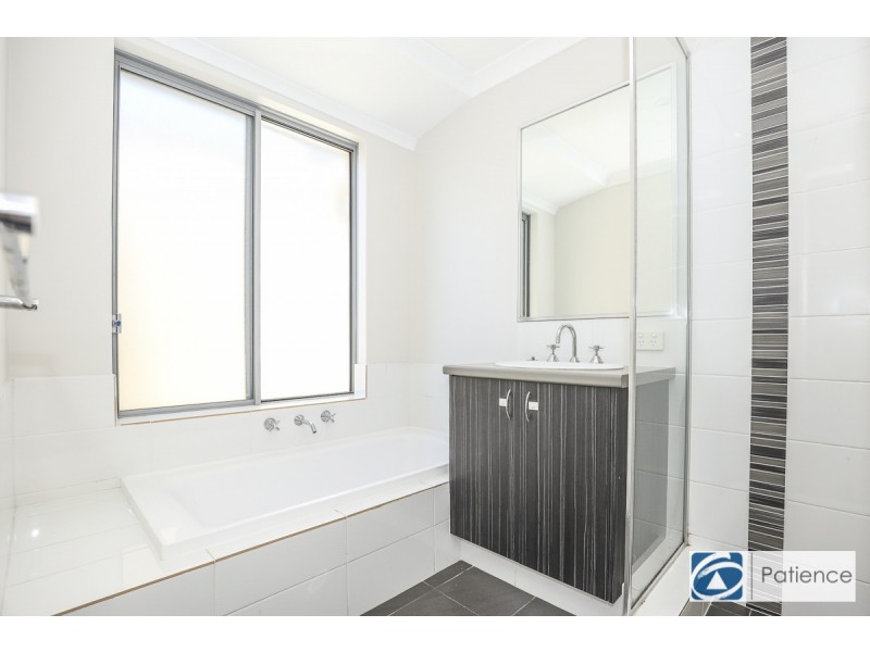 131 Joseph Banks Boulevard, Banksia Grove WA 6031