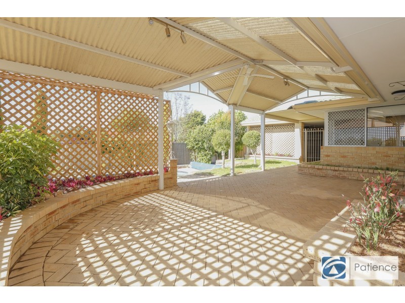 25 Ardrossan Loop, Kingsley WA 6026