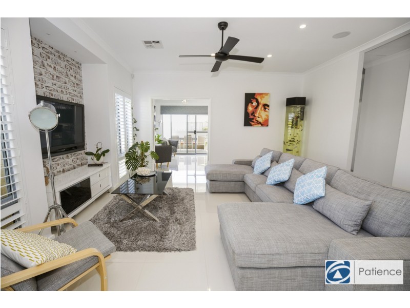 3 Chingford Way, Butler WA 6036