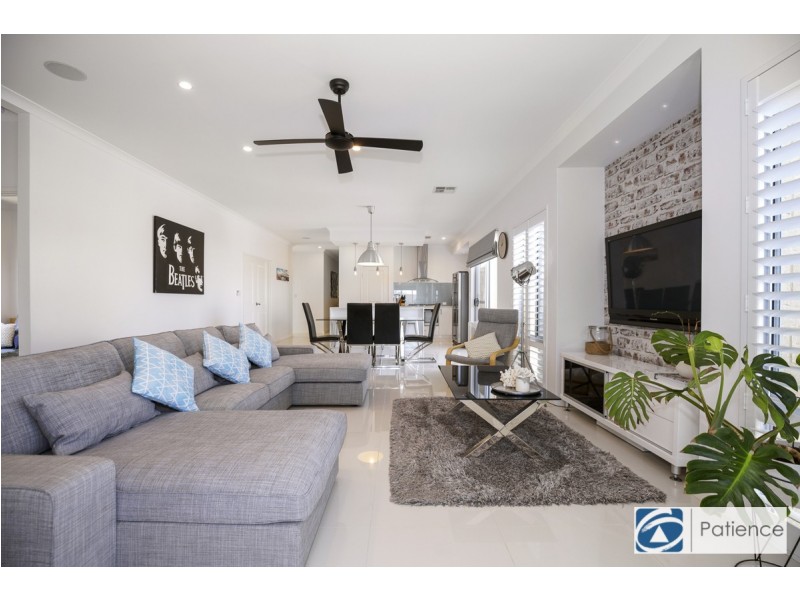 3 Chingford Way, Butler WA 6036