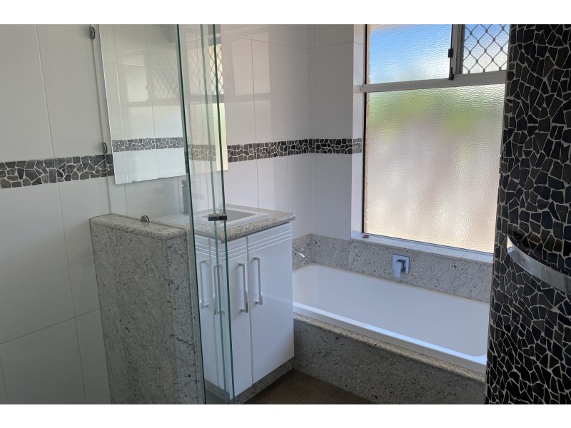 11 Simcoe Court, Joondalup WA 6027