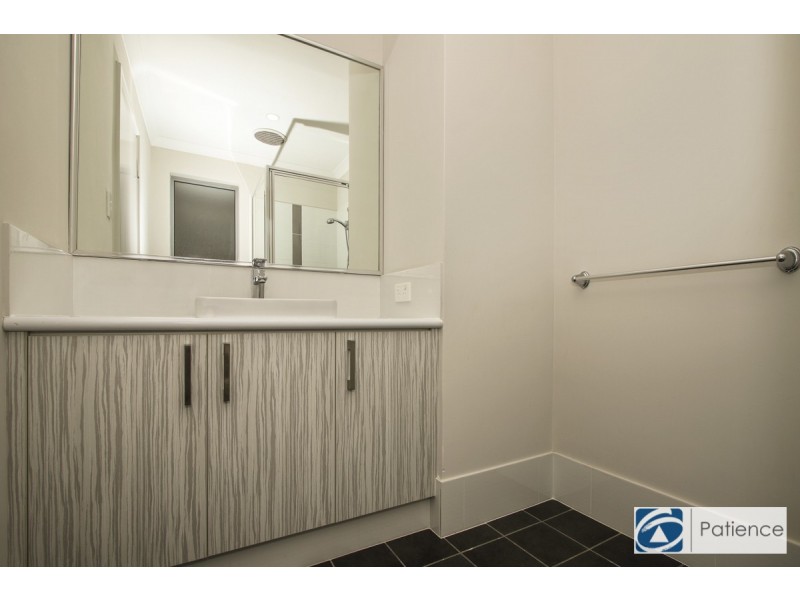 26 Cuddlepie Turn, Banksia Grove WA 6031