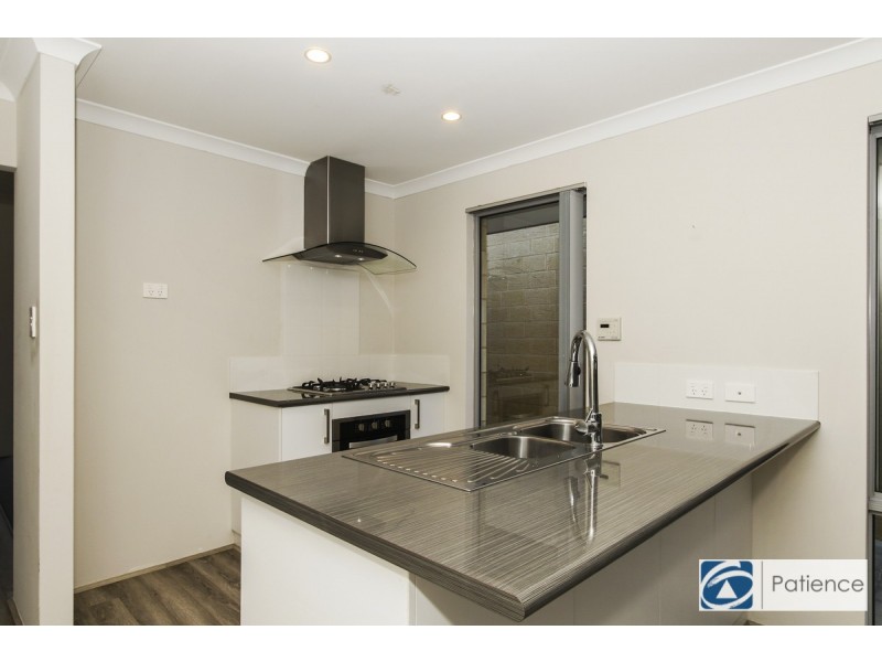 26 Cuddlepie Turn, Banksia Grove WA 6031