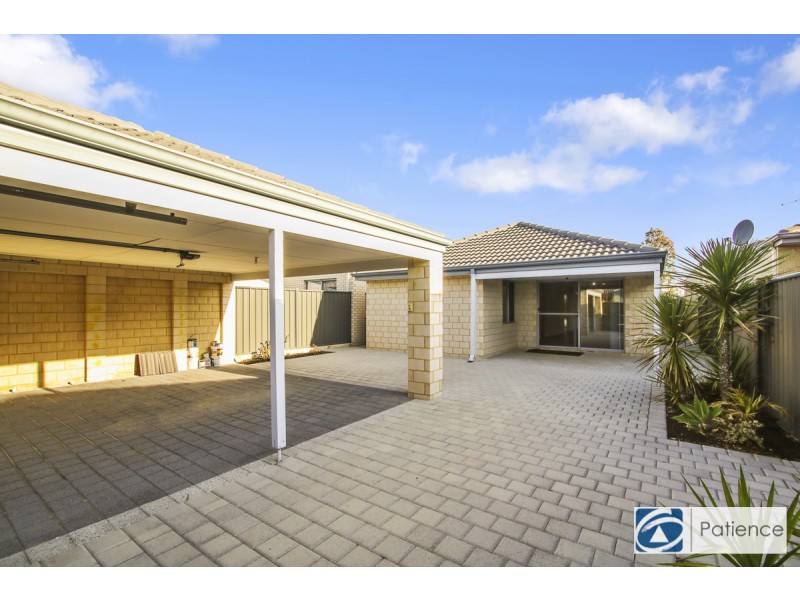 26 Cuddlepie Turn, Banksia Grove WA 6031