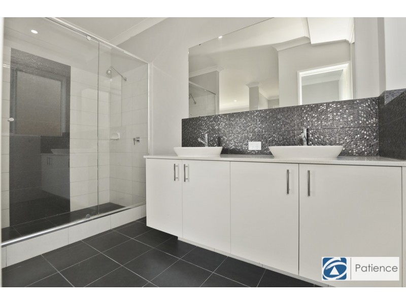 40 Makassar Way, Clarkson WA 6030