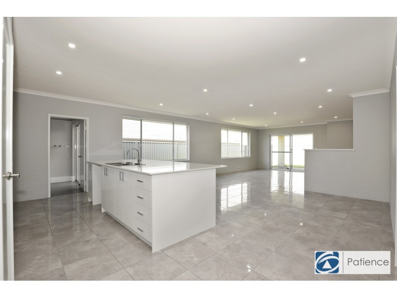 40 Makassar Way, Clarkson WA 6030