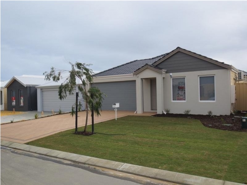 26 Windermere Chase, Butler WA 6036