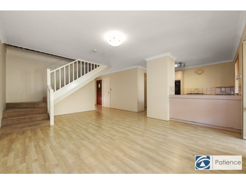 15/11 Scaphella Avenue, Mullaloo WA 6027