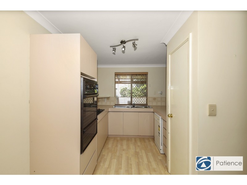 15/11 Scaphella Avenue, Mullaloo WA 6027