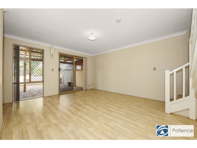 15/11 Scaphella Avenue, Mullaloo WA 6027